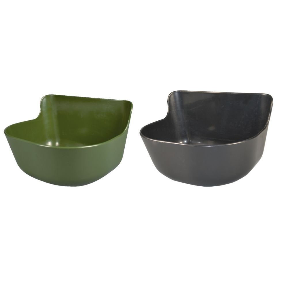 Mangeoire pour veau et mouton