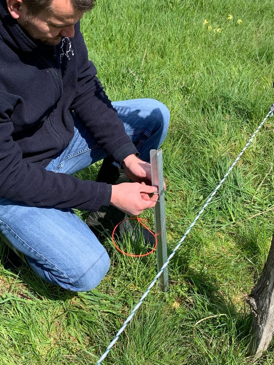 Piquet de terre 1m x1 Horizont