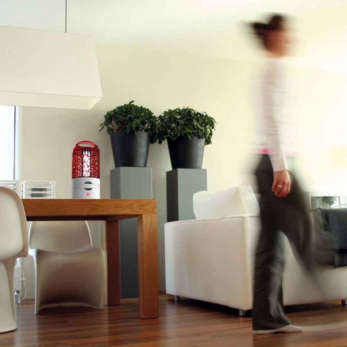 Destructeur d'insectes LED 10 watts premium SWISSINNO SOLUTIONS