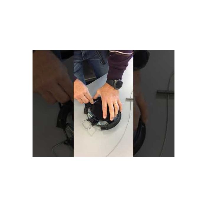 Leg-hold trap french style unpacked